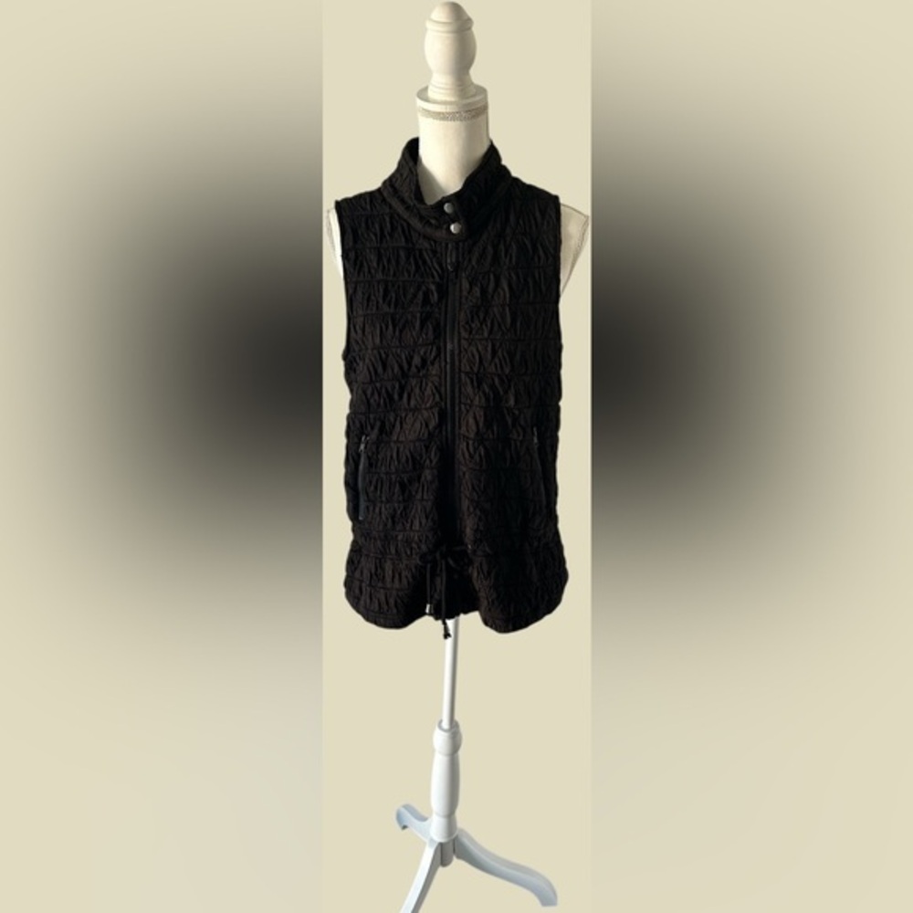 Doe & Rae Dark Quilted Vest